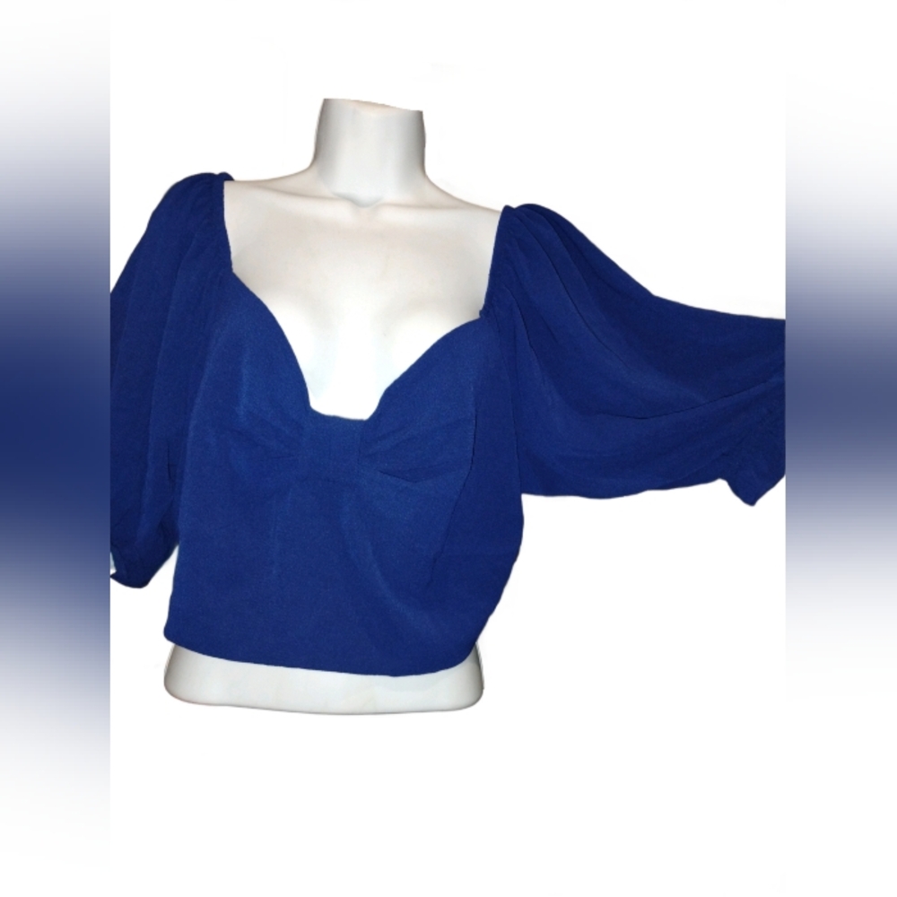 BCBG Paris Blue Gathered Back Puff Sleeve Bow Front Crop Top - Picture 2 of 12